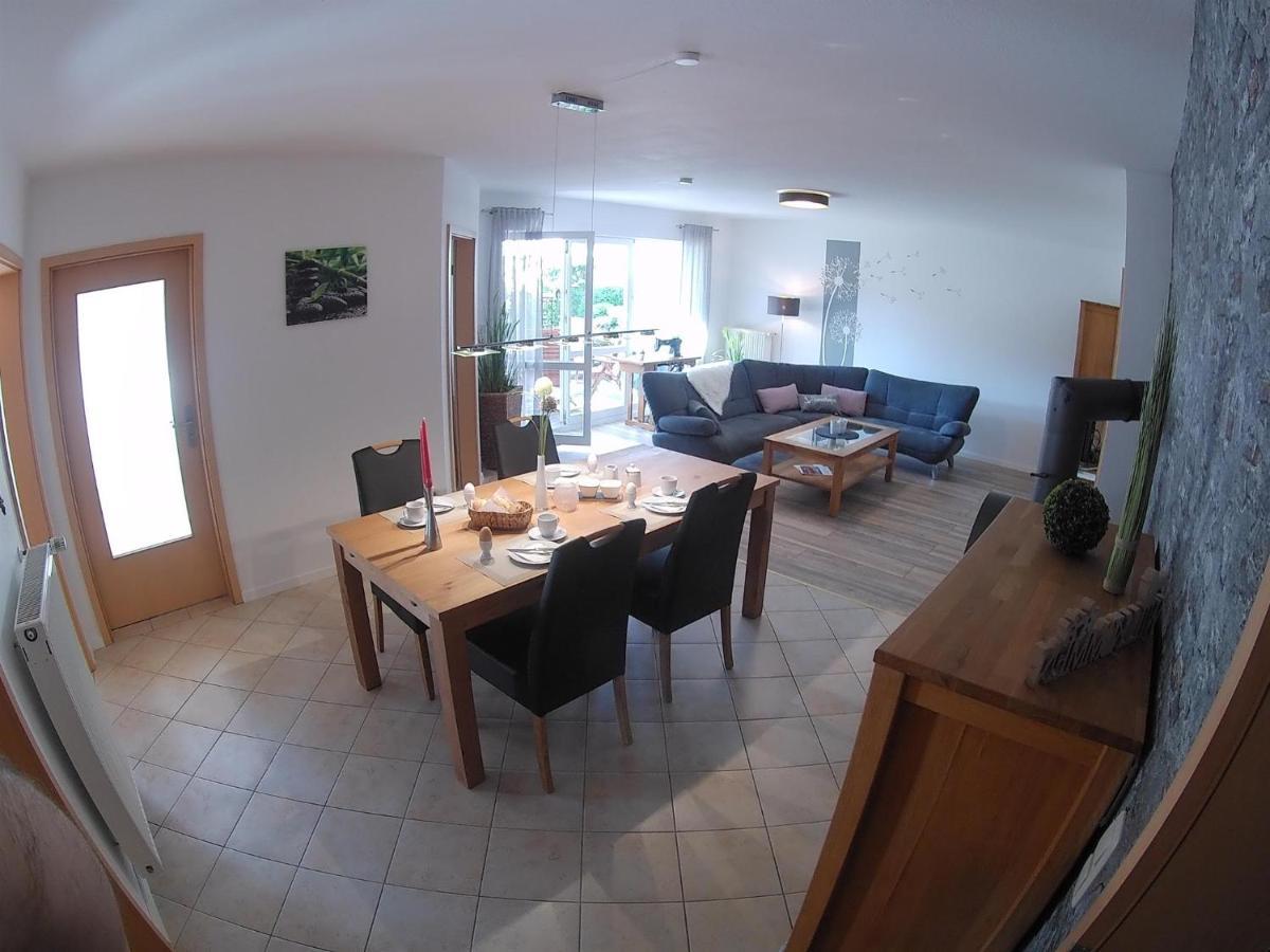 Ferienwohnung Pusteblume Ehrenberg  Buitenkant foto